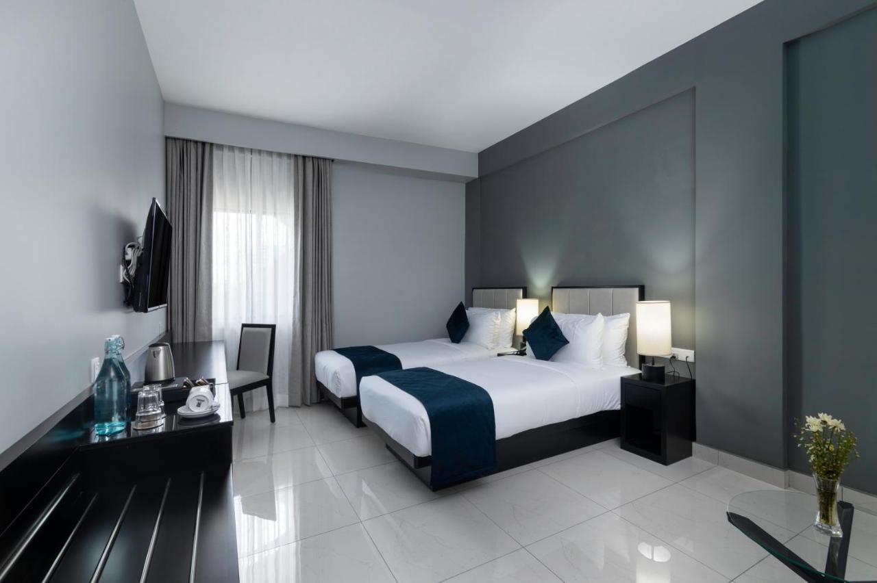 Maradha Hotel